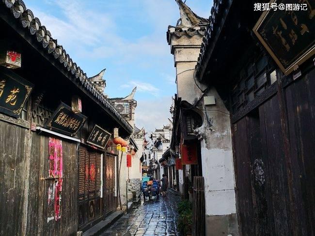 男生说+以前咋没发现你嘴甜怎么回复？游戏画面